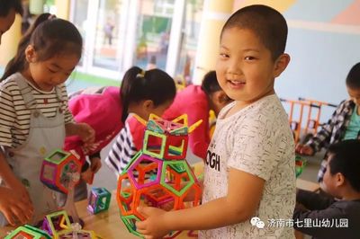 合作分享 巧手搭建--濟南市七里山幼兒園&ldquo;拼搭小達人&rdquo;展示活動