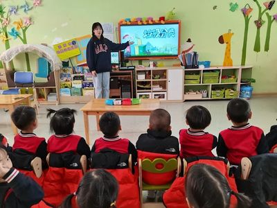 分類在手 美好在心 --濟南市七里山幼兒園垃圾分類主題活動