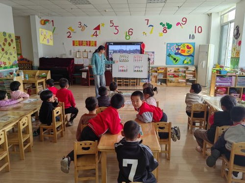 濟南市萊蕪區口鎮街道開展 垃圾分類進校園 主題宣講活動